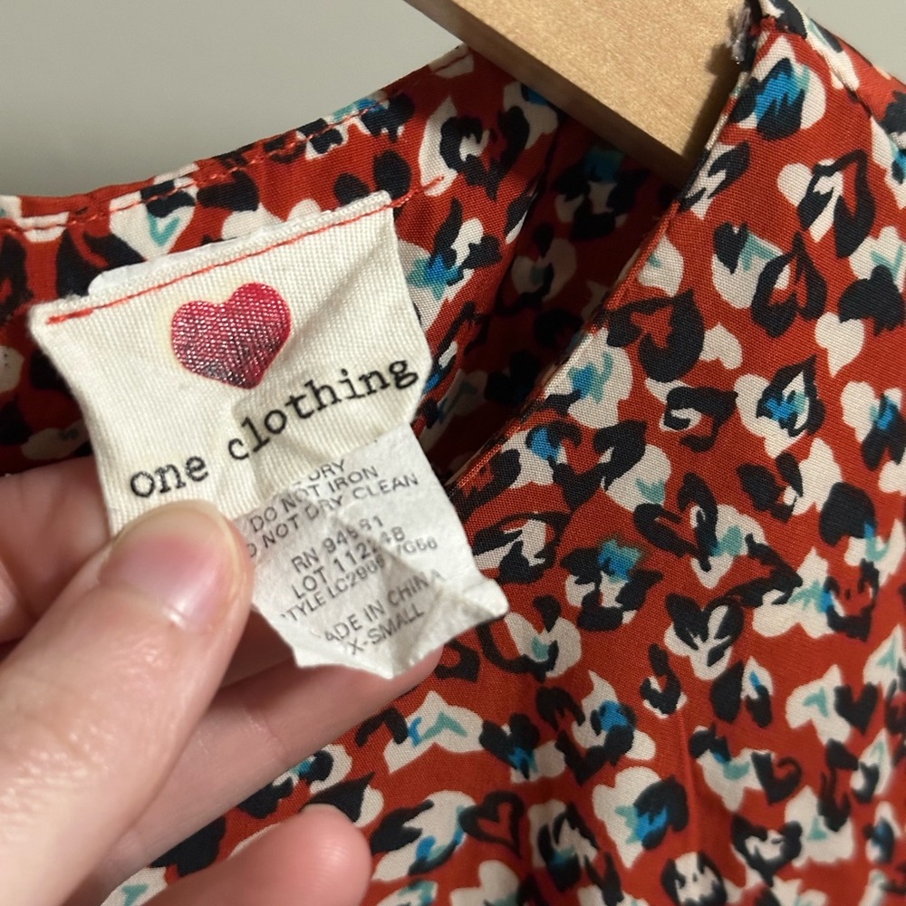One Clothing Red White Blue Heart Cheetah Print Mini Short Sleeve Dress size XS - Picture 4 of 6